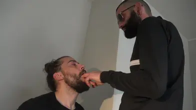Routine matinale : Kad le Rebeu décharge, Petit Seb rayonne !