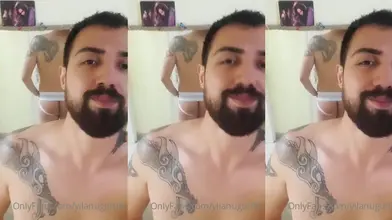Trois Secondes de Mon Visage et Pas Grand-Chose d'Autre